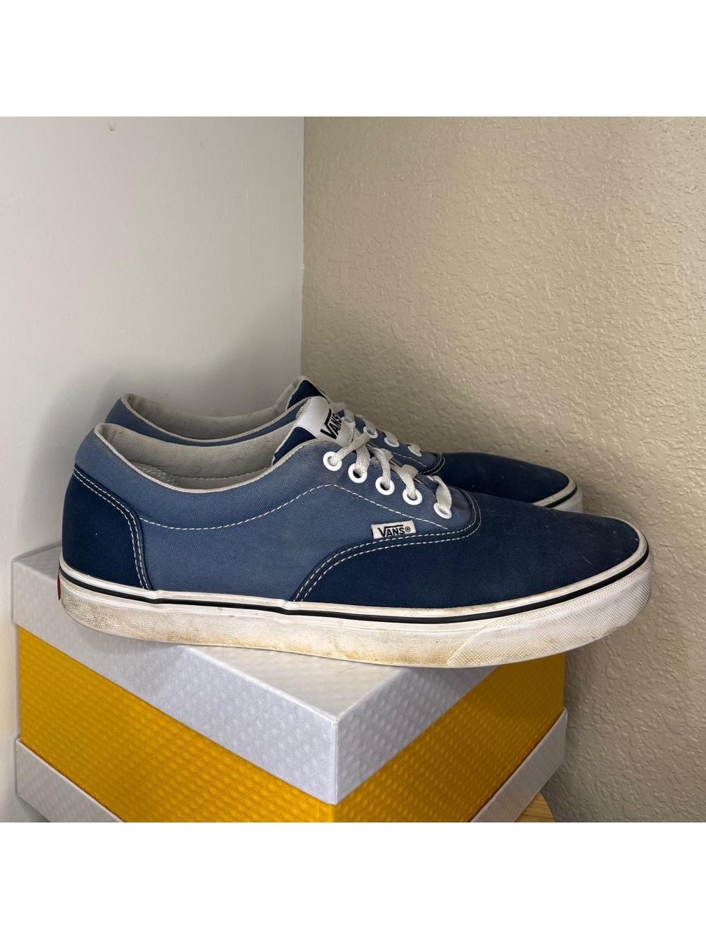 Vans Era Navy Blue Men’s Size 11 Sneakers Skate Shoes Canvas Gum Sole